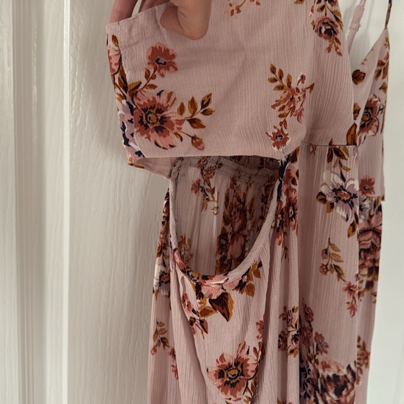 Spaghetti Strap Pink Floral Tank Top with Side Cutouts - Picture 3 of 5